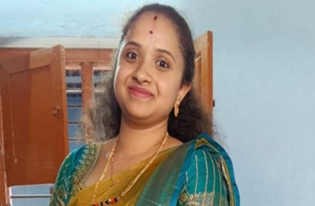 'अगर मैं मर जाऊं, तो मां प्लीज उन्हें बख्शना मत... ' स्कूल टीचर ने पत्नी और ननद से तंग आकर किया सुसाइड