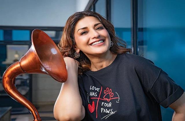 कैंसर को हराने वाली सोनाली बेंद्रे दिन में 18-20 घंटे का रखती हैं उपवास, बोली- मुझे बार- बार खाना नहीं पसंद