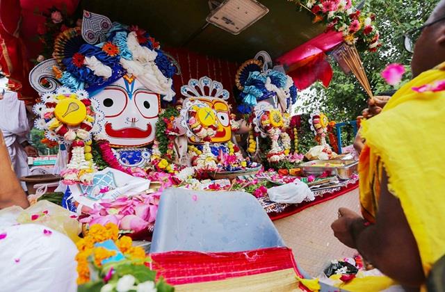 भगवान जगन्नाथ को चढ़ाई जाएगी ये जली हुई मिठाई, इसे बनाने का तरीका है बड़ा अलग