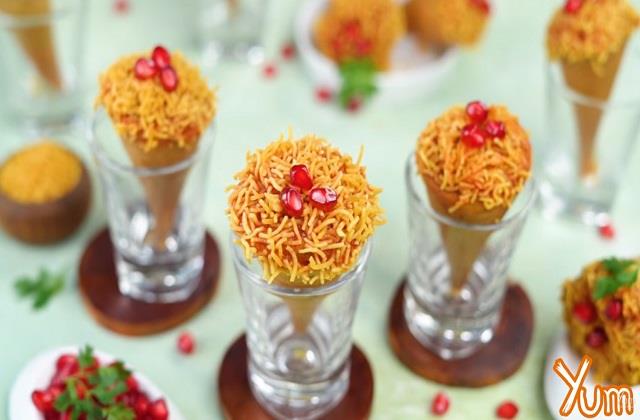 घर पर बनाएं Samosa कोन