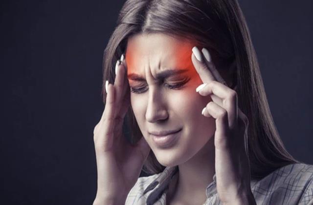 हर बार सिरदर्द का मतलब माइग्रेन नहीं, क्या आप जानते हैं कई टाइप का होता है  Headache ?