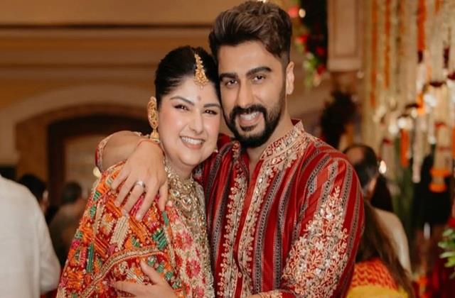 रंग-बिरंगी सजावट, हंसते- खेलते चेहरे... अर्जुन कपूर की बहन की मेहंदी सेरेमनी की देखें झलकियां