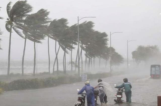 22 राज्यों में बारिश का कहर, IMD ने तेज हवाओं और भारी बारिश का जारी किया अलर्ट