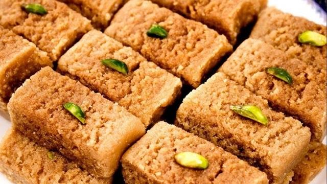फेस्टिव सीजन में नकली मावे की बढ़ी चिंता, इन तरीकों से करें असली-नकली की पहचान
