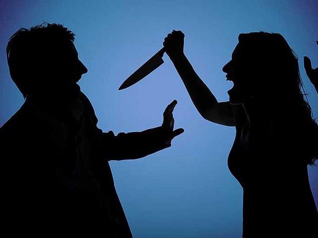 पत्नी ने जमीन बेचने से मना किया तो बिगड़ी बात, Private Parts पर करंट देकर मार डाला