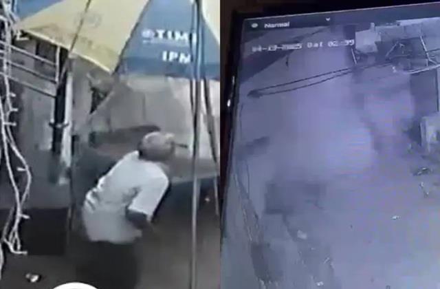 बाहर बैठे बुजुर्ग के पास गिरी पूरी बिल्डिंग, दिल दहला देगा दिल्ली पीजी हादसे का CCTV फुटेज