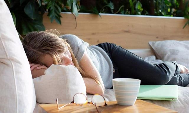 Power Nap कितनी देर की होनी चाहिए? 10, 20 या 30 मिनट, जानें सही तरीका