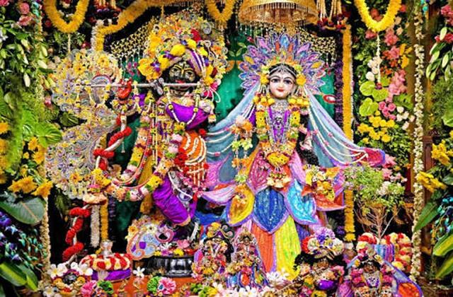 पापों से मुक्ति चाहिए तो जन्माष्टमी के 15 दिन बाद भूलना मत राधा के लिए व्रत रखना