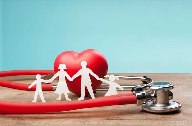 क्या इलाज का खर्च भारतीयों को बना रहा कर्जदार? 70% Heart Patients के पास नहीं  Financial Security