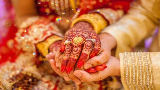 विवाह में हो रही है देरी तो हरतालिका तीज पर करें ये उपाय, दूर होंगी शादी की अड़चनें
