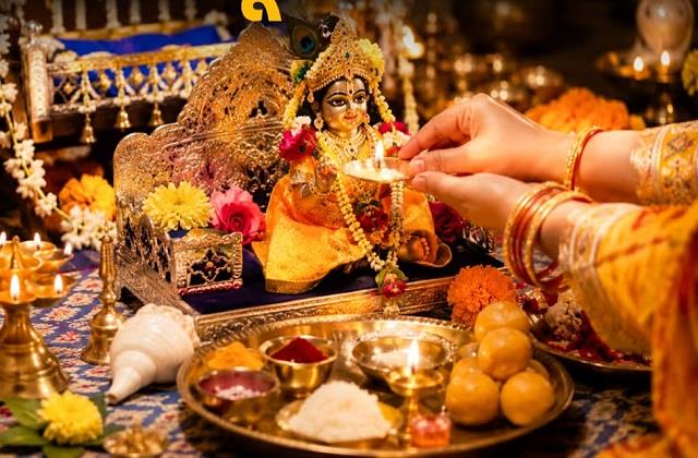 Janmashtami 2026: कृष्ण जन्माष्टमी पर लड्डू गोपाल के जानें पूजन का मुहूर्त