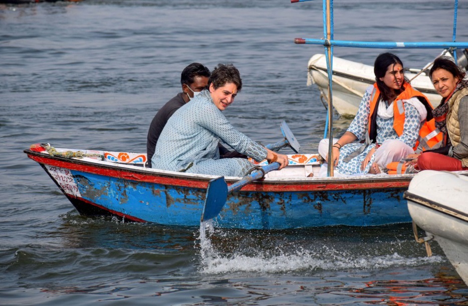 प्रियंका गांधी का हिंदू अवतार, क्या करेगा यूपी में बेड़ा पार? - priyanka  gandhi s hindu avatar what will the fleet cross in up