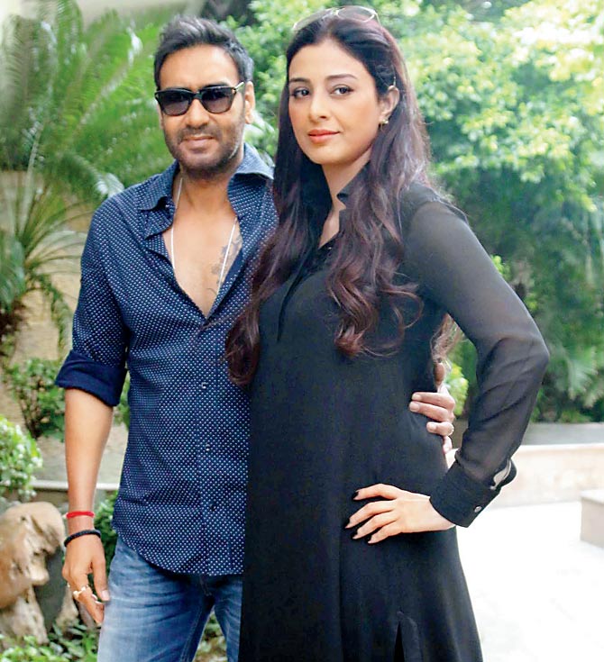 Bollywood Tadka,tabu hd image ,ajay devgan image ,तब्बू एचडी इमेज ,अजय देवगन एचडी इमेज 