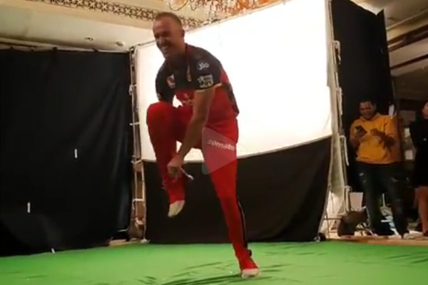 AB de villiers Shoe off while shotting for advt campaign