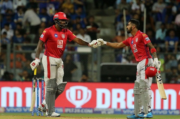 IPL 2019 : KL Rahul soaring flick six on Alzari bowling