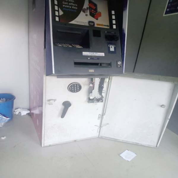 PunjabKesari, ATM Break Image