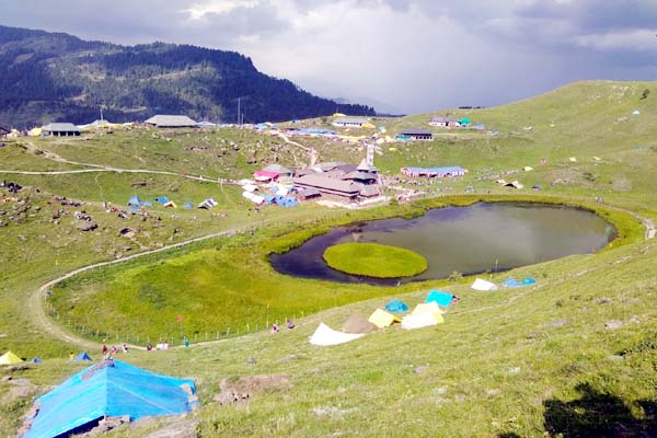 PunjabKesari, Parashar Lake Image