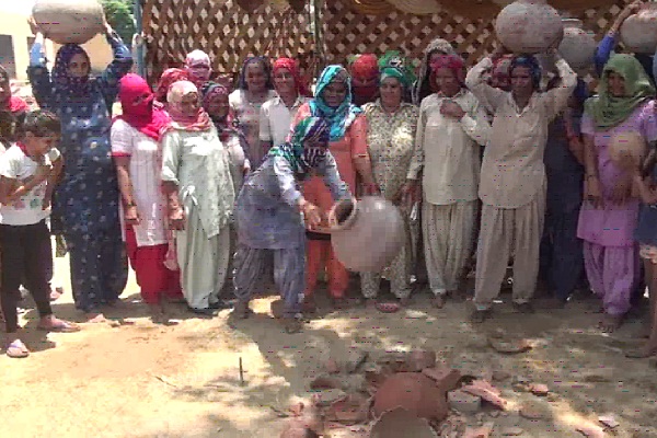 PunjabKesari, protest